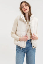 Load image into Gallery viewer, Go Get 'Em Puffer Vest-2 Colors Available