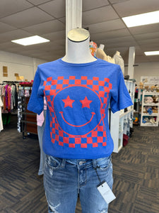 Star Eyes Checkered Smiley Graphic Tee