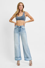 Load image into Gallery viewer, Look At You Cuffed Risen Jeans