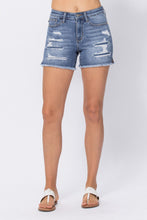 Load image into Gallery viewer, Take A Closer Look Cutoff Shorts