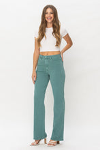Load image into Gallery viewer, Turnin' Heads 90's Straight Leg Jeans
