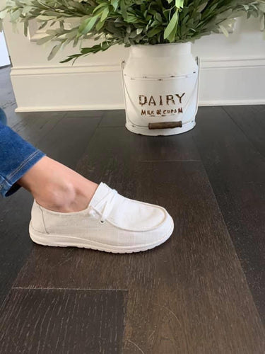 *Deals and Steals* Holly Slip On Shoes in White