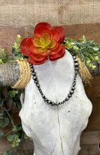 Load image into Gallery viewer, Amarillo Short Necklace