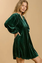 Load image into Gallery viewer, A Moment Like This Velvet Dress-3 Colors Available