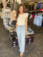 Load image into Gallery viewer, Signature Look Wide Leg Jeans