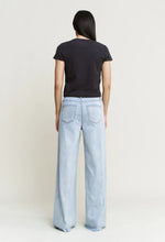 Load image into Gallery viewer, Signature Look Wide Leg Jeans