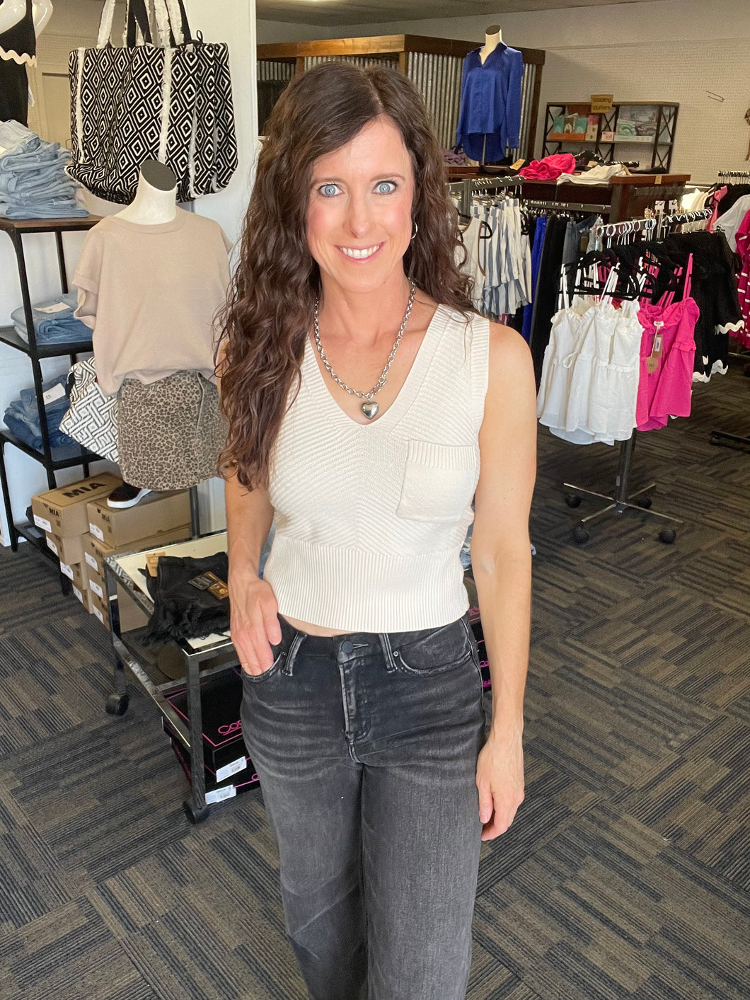 Keigan V-neck Front Pocket Tank