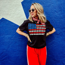 Load image into Gallery viewer, Daisy USA Graphic Tee