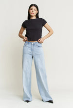 Load image into Gallery viewer, Signature Look Wide Leg Jeans