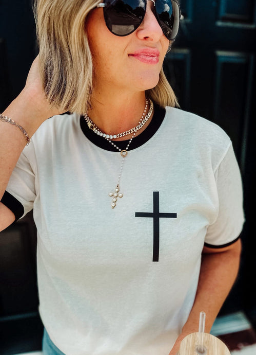Daughter Of The King Graphic Tee *Pre-Order*
