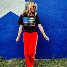 Load image into Gallery viewer, Daisy USA Graphic Tee