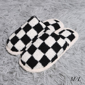 Comfy Luxe Checkerd Slippers-Multiple Colors Available