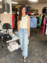 Load image into Gallery viewer, Look At You Cuffed Risen Jeans