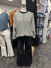 Load image into Gallery viewer, Close To Me Striped Cloudy Knit Long Sleeve Top