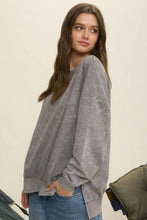 Load image into Gallery viewer, Match My Motion Side Slit Long Sleeve Top