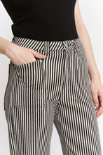 Load image into Gallery viewer, Turning Heads Striped Jeans-2 Colors Available
