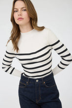 Load image into Gallery viewer, Striking Stripes Long Sleeve Top