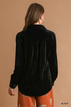 Load image into Gallery viewer, Daring Love Velvet Long Sleeve