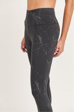 Load image into Gallery viewer, Marble Foil Print Highwaist Leggings