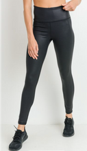 Load image into Gallery viewer, Pebble Foil Scale Full Length Leggings