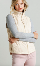 Load image into Gallery viewer, Blakely Zip Up Vest with Pockets-3 Colors Available
