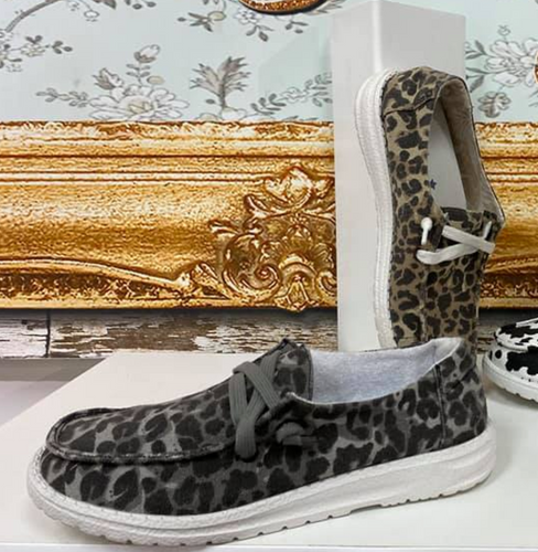 Girls Kitty Kat Gray Leopard Slip On Shoes