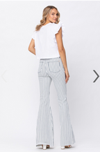 Load image into Gallery viewer, Walk The Line White Pin Stripe Super Flare Judy Blue Jeans