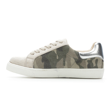 Load image into Gallery viewer, Wander Sneakers-Camo
