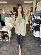 Load image into Gallery viewer, Leopard Bolt Distressed Top-2 Colors Available
