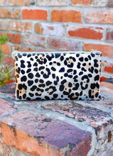 Load image into Gallery viewer, Crossbody Wristlets-Many Color Options