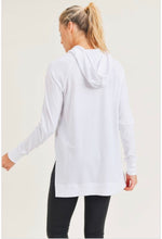 Load image into Gallery viewer, Casually Cool Lightweight Pullover-2 Colors Available