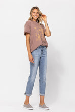 Load image into Gallery viewer, Here To Stay Bleach Wash Boyfriend Jeans