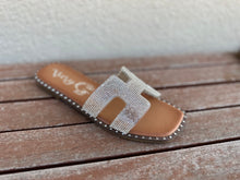 Load image into Gallery viewer, Street Clear Rhinestone Sandal