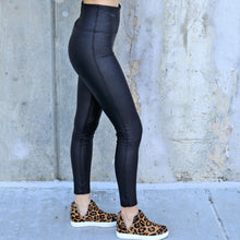 Load image into Gallery viewer, Pebble Foil Scale Full Length Leggings